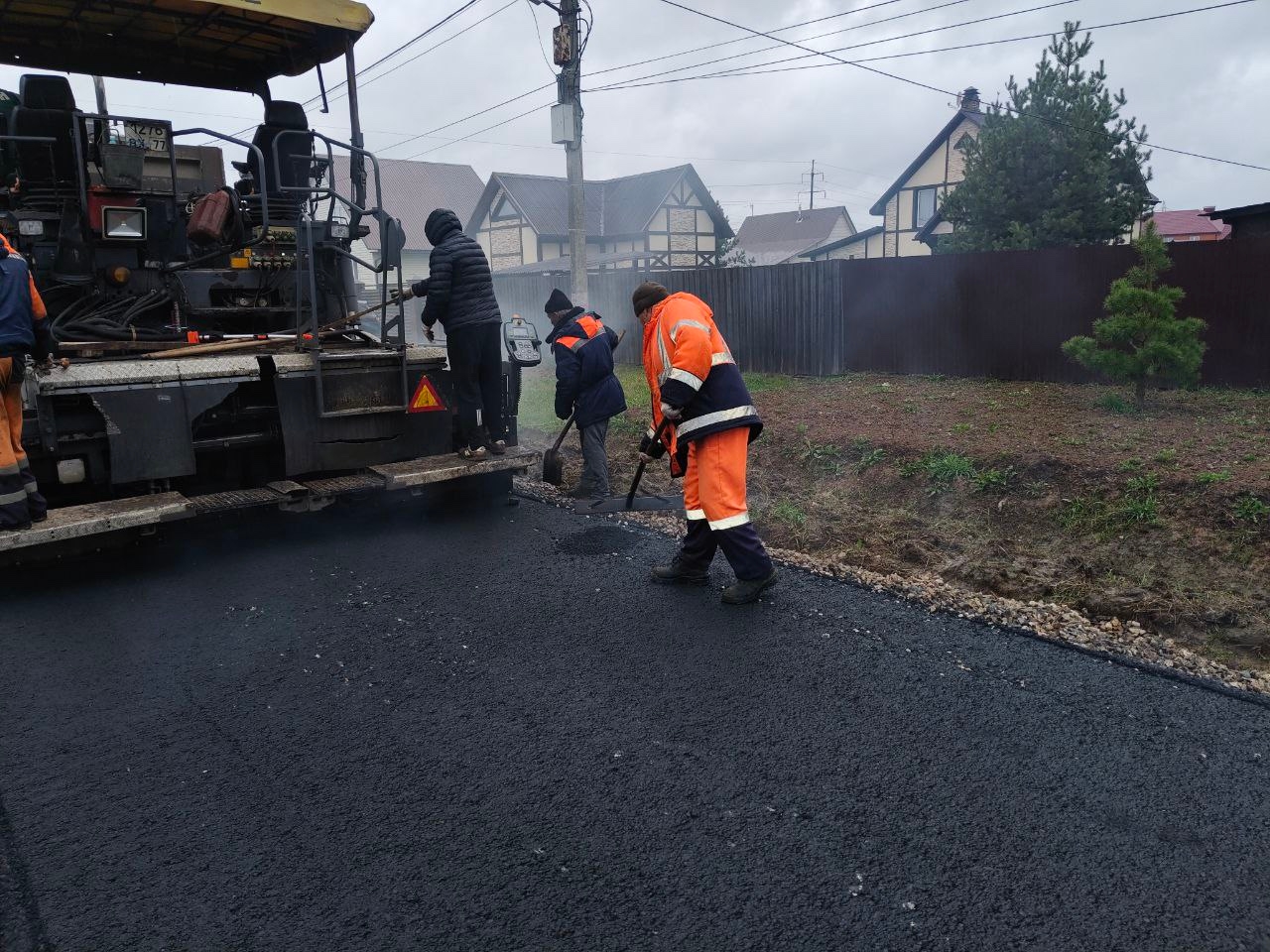 В Сергиево-Посадском округе начали асфальтировать Черниговскую улицу