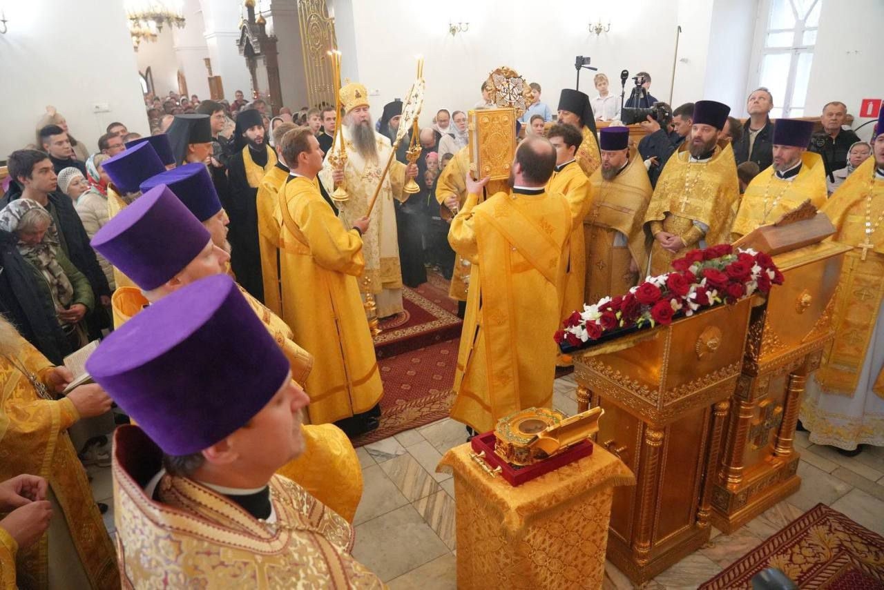 В Сергиев Посад прибыл ковчег с мощами святого Патриарха Тихона